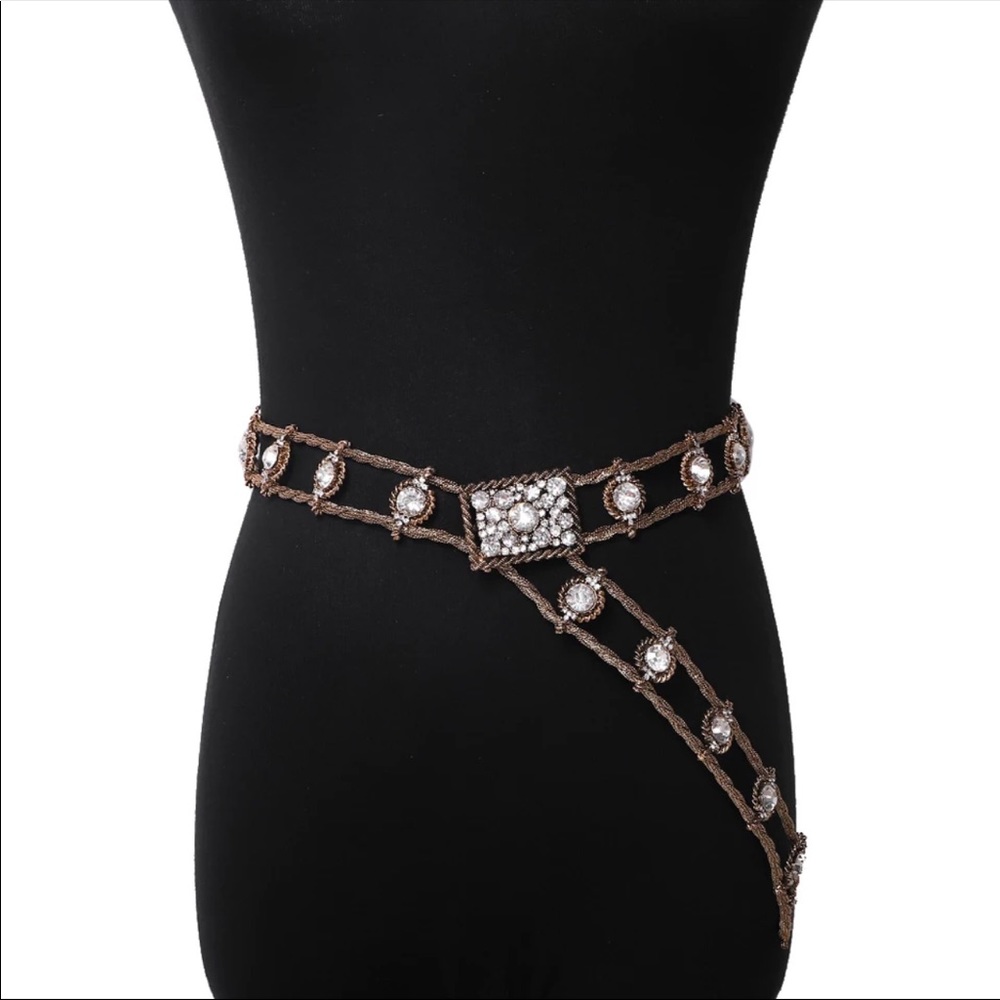 Fancy gold belt with Rhinestones - Picture 2 of 9
